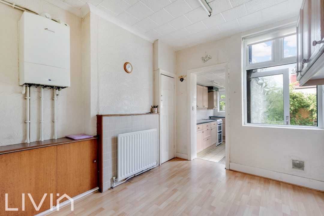 3 bed semi-detached house for sale in Brickwood Road, Croydon 3