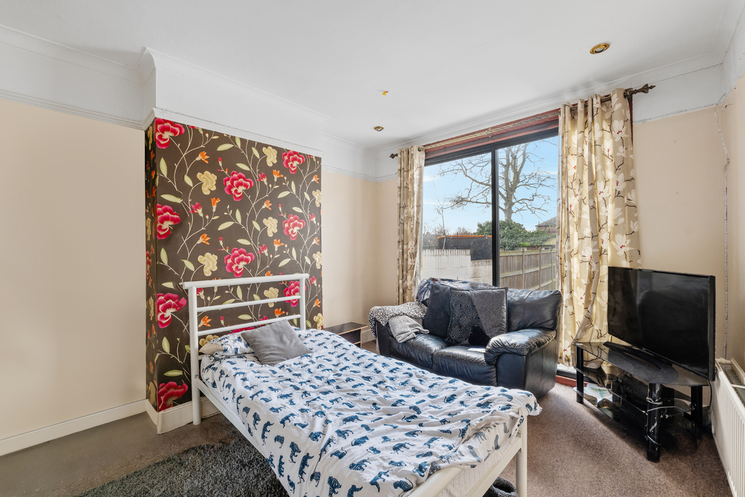 3 bed for sale in Wiltshire Road, Thornton Heath  - Property Image 4