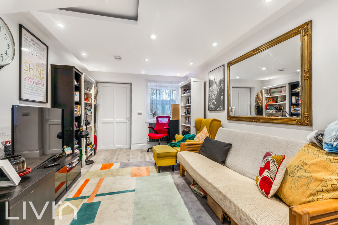 1 bed house to rent in Lamberts Place, Croydon 2