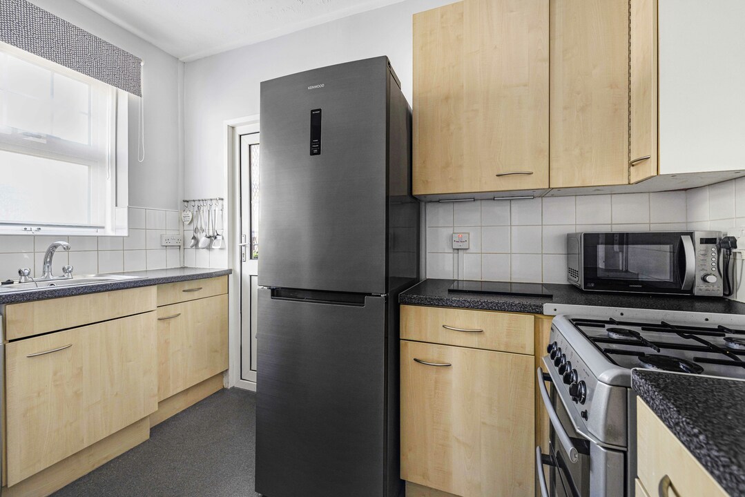 2 bed apartment for sale in Heathfield Gardens, Croydon  - Property Image 17