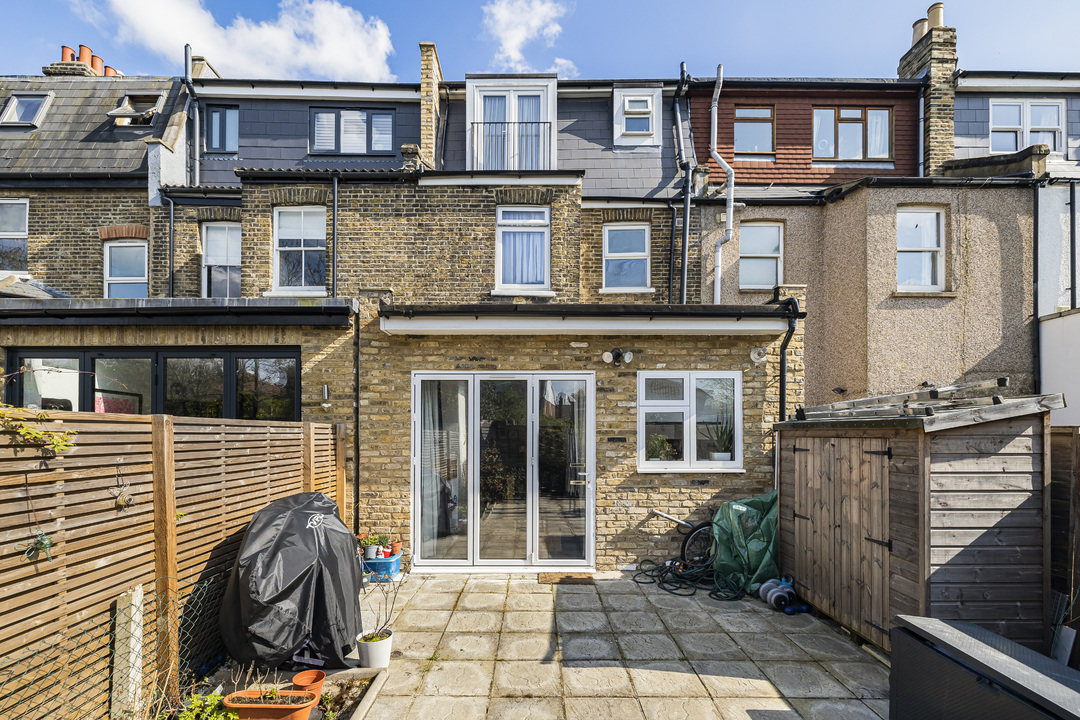 4 bed terraced house for sale in Khama Road, London  - Property Image 12