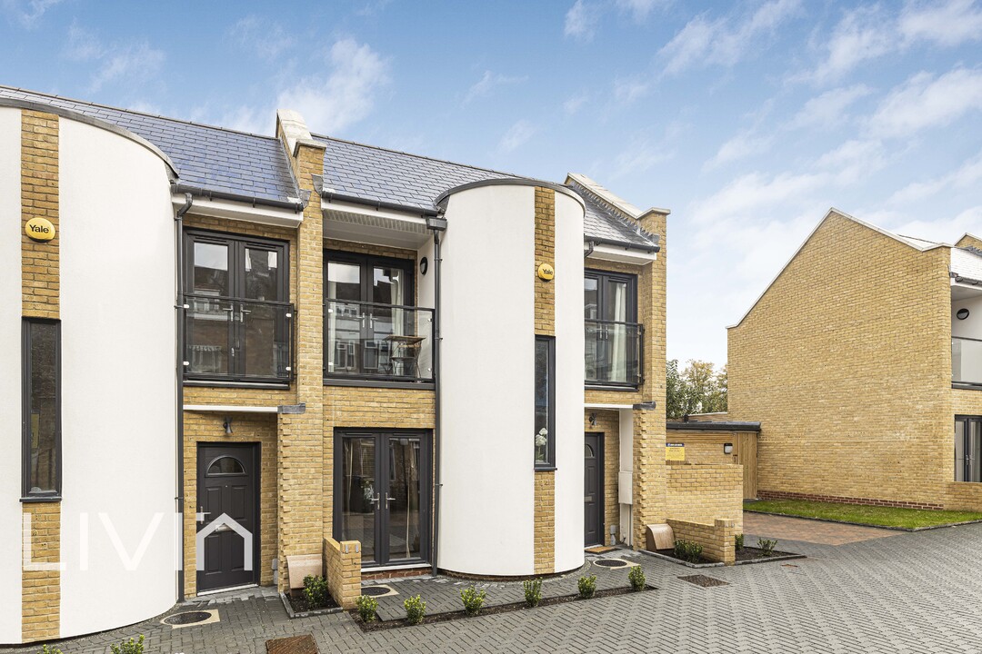 2 bed house for sale in Goschen Mews, South Croydon, CR2