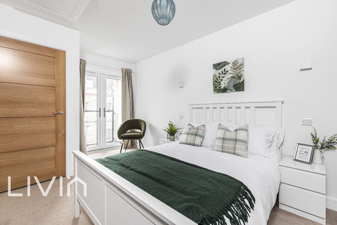 2 bed house for sale in Goschen Mews, South Croydon 20