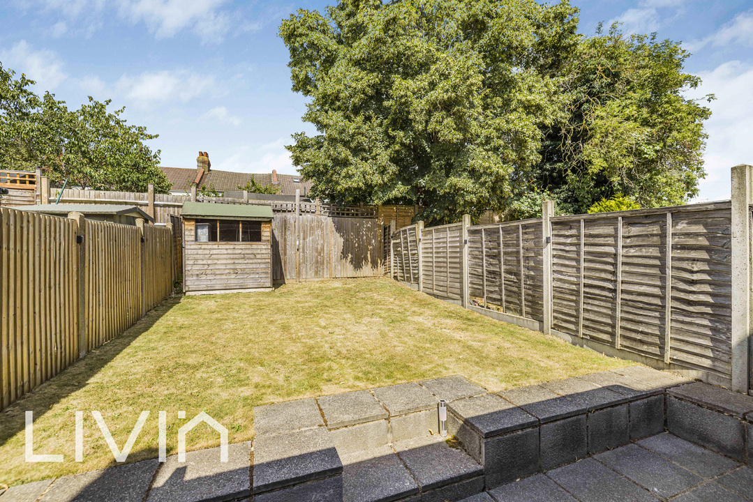3 bed terraced house for sale in Beechwood Avenue, Thornton Heath  - Property Image 4