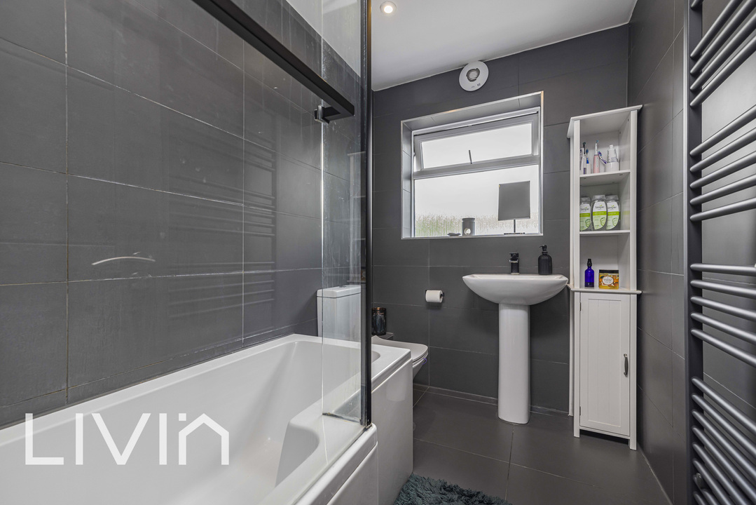 3 bed terraced house for sale in Beechwood Avenue, Thornton Heath  - Property Image 8