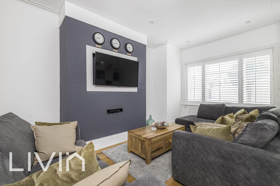 3 bed terraced house for sale in Beechwood Avenue, Thornton Heath  - Property Image 9