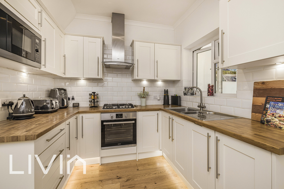 3 bed terraced house for sale in Beechwood Avenue, Thornton Heath 9