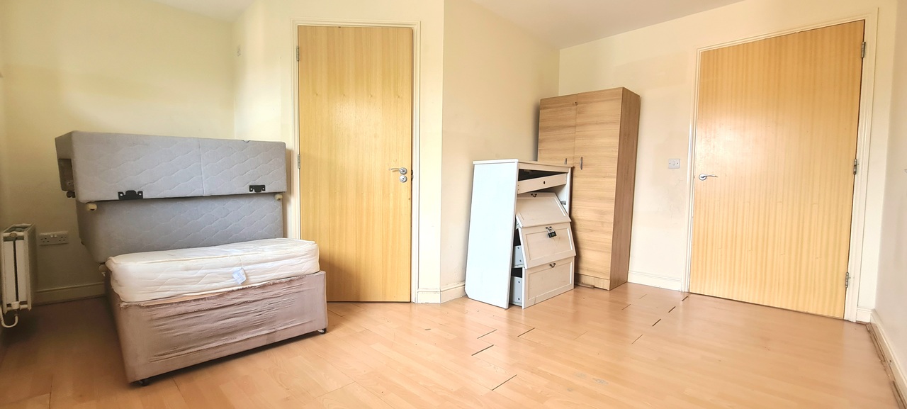 2 bed apartment for sale in Innerd Court, Croydon  - Property Image 8