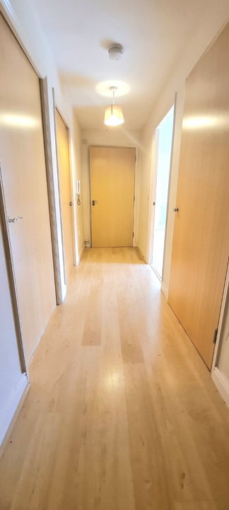 2 bed apartment for sale in Innerd Court, Croydon  - Property Image 3