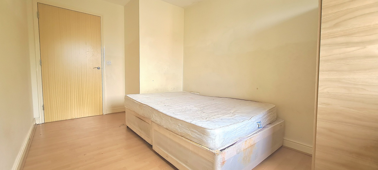 2 bed apartment for sale in Innerd Court, Croydon  - Property Image 9