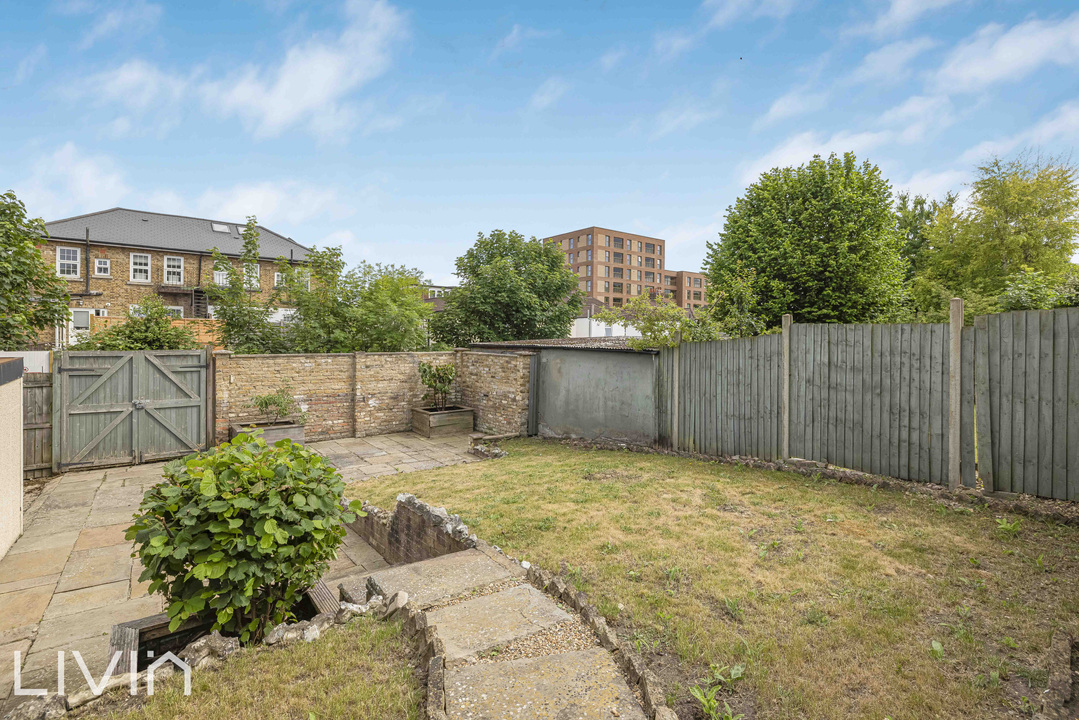 3 bed house for sale in Kingsdown Avenue, South Croydon  - Property Image 9