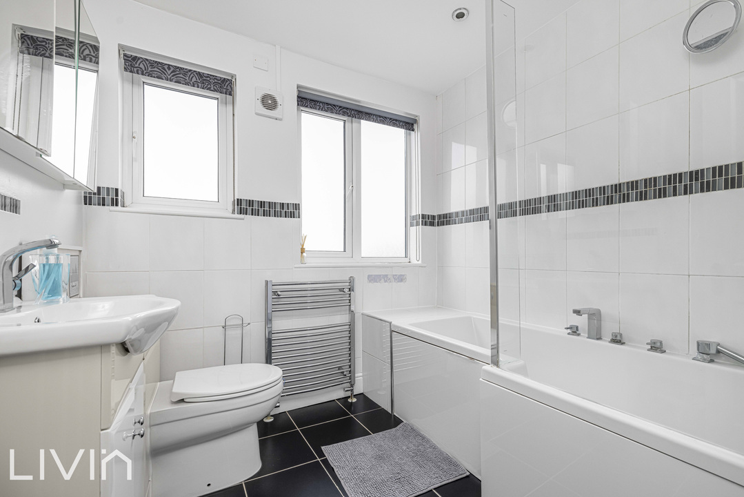 3 bed house for sale in Kingsdown Avenue, South Croydon  - Property Image 17