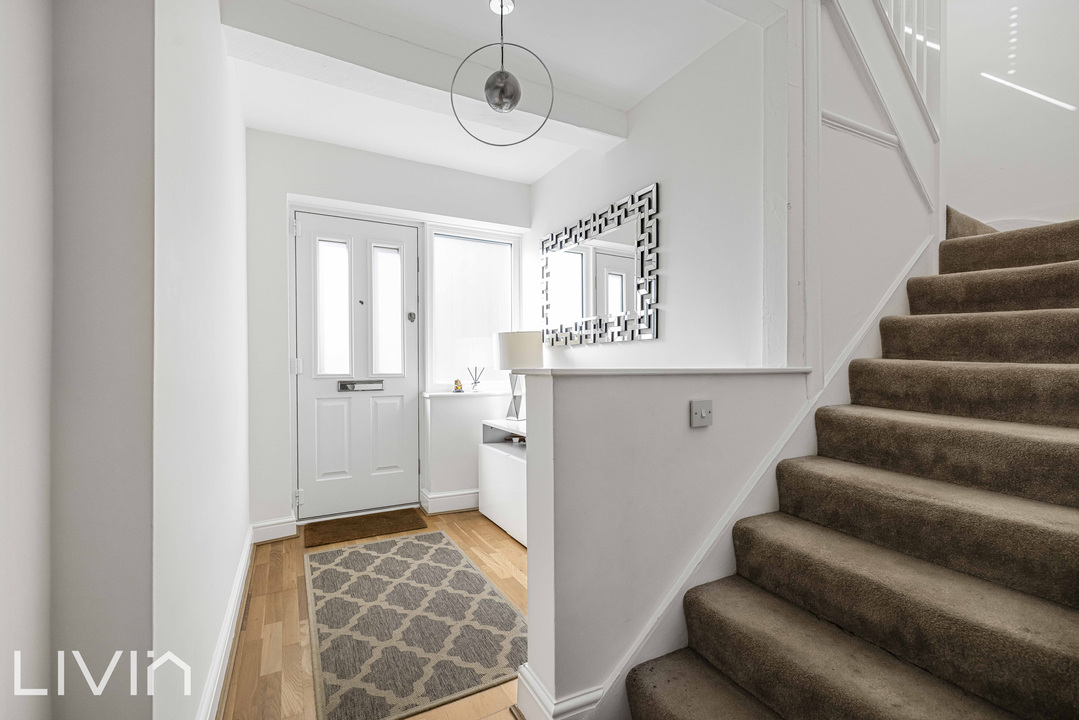3 bed house for sale in Kingsdown Avenue, South Croydon  - Property Image 11