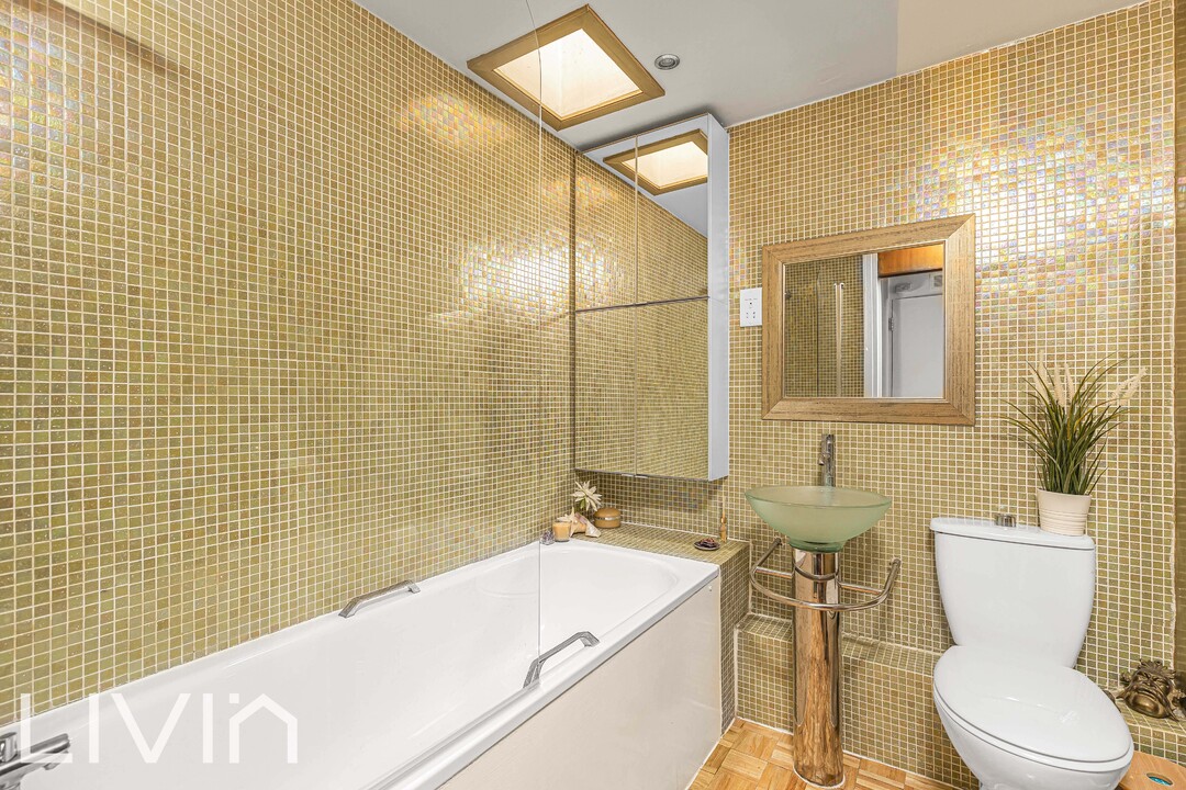 4 bed terraced house for sale in Wavell Court, Croydon 12