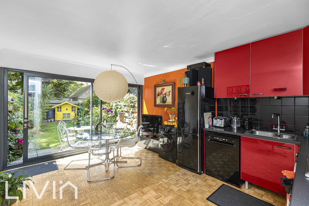 4 bed terraced house for sale in Wavell Court, Croydon  - Property Image 3