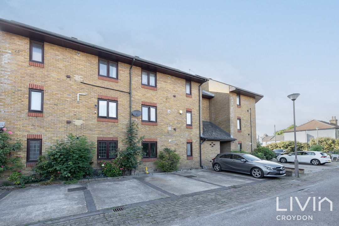 1 bed apartment to rent in Miles Court, Croydon  - Property Image 15