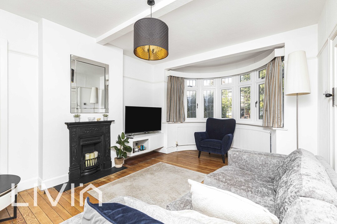 4 bed semi-detached house for sale in Ashburton Road, Croydon  - Property Image 2