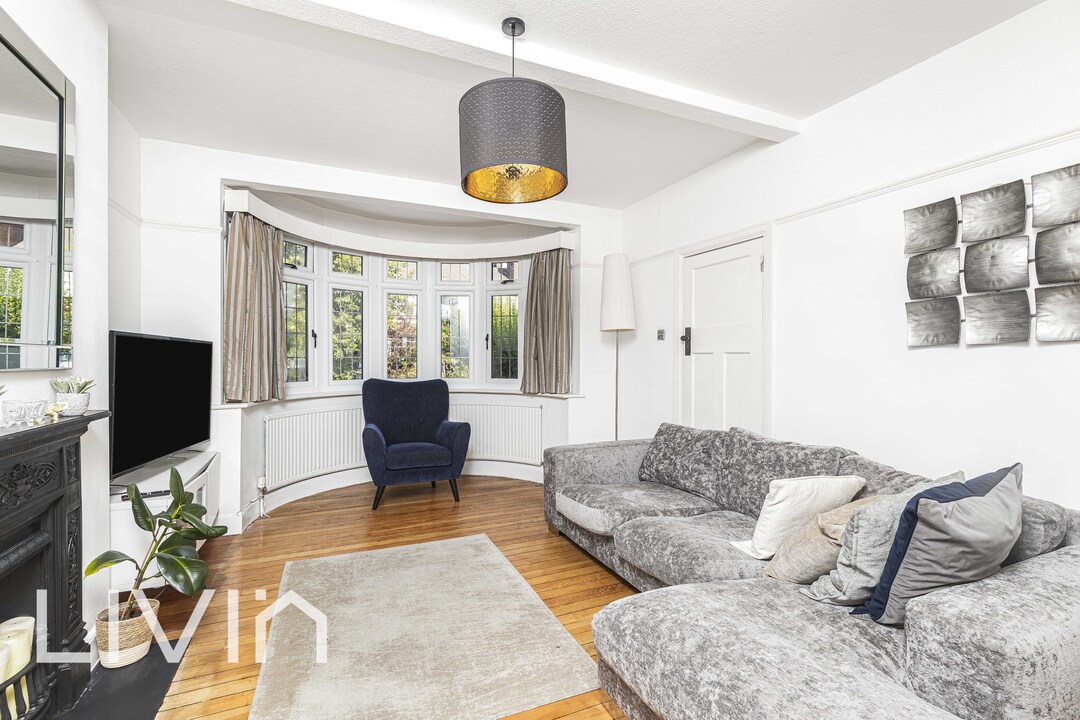 4 bed semi-detached house for sale in Ashburton Road, Croydon  - Property Image 3