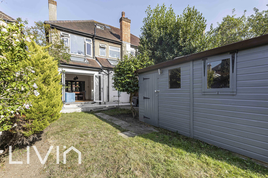 4 bed semi-detached house for sale in Ashburton Road, Croydon  - Property Image 12