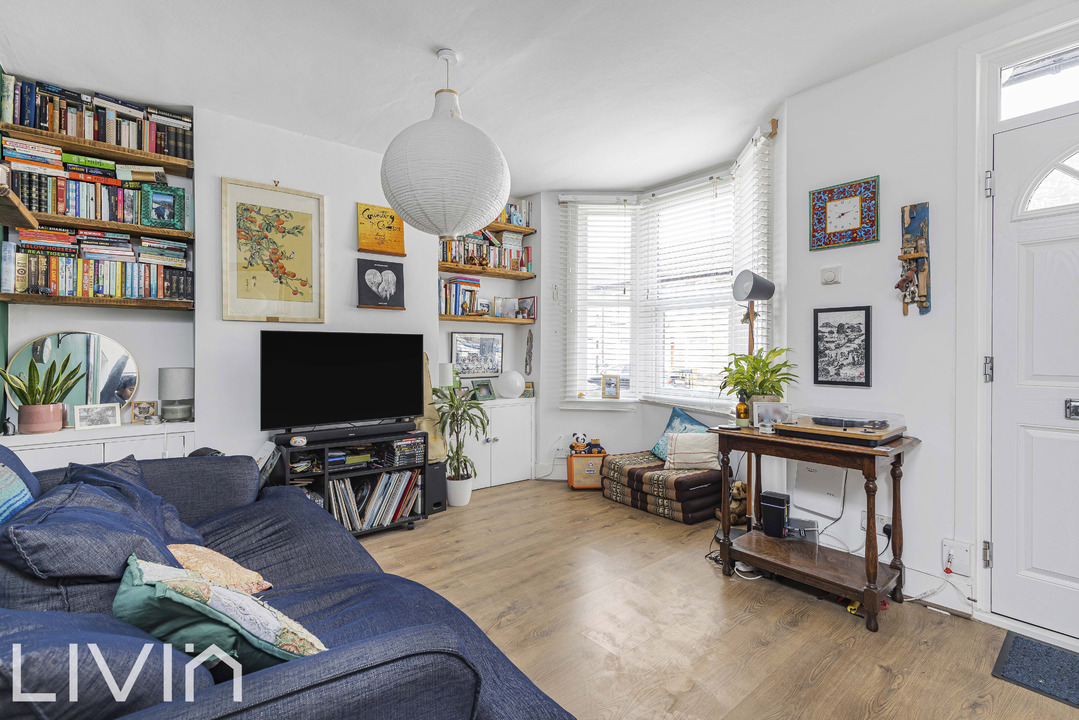 2 bed apartment for sale in Milton Road, Croydon 1