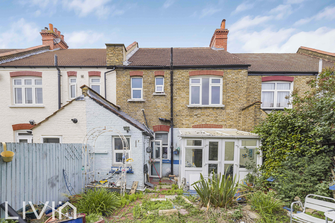 3 bed terraced house for sale in Malvern Road, Thornton Heath  - Property Image 17