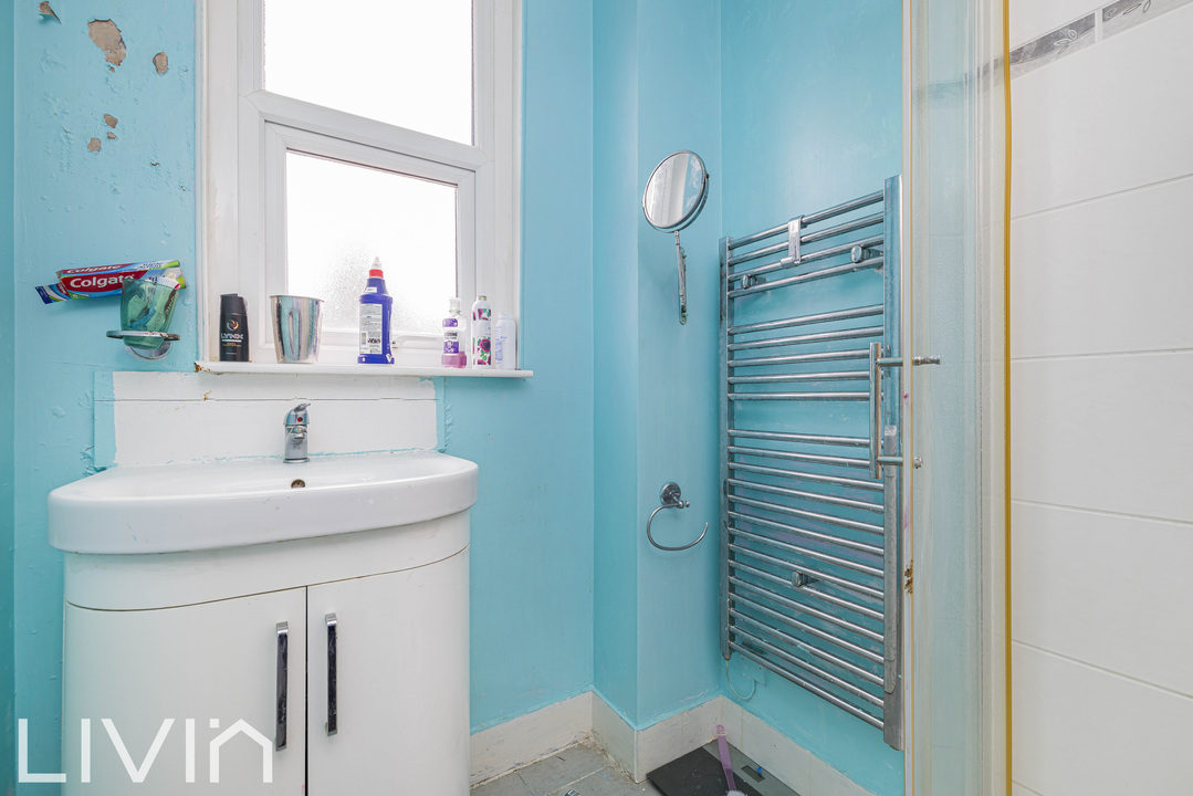 3 bed terraced house for sale in Malvern Road, Thornton Heath  - Property Image 14