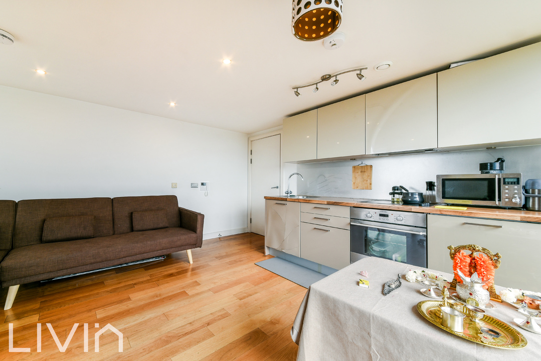 1 bed apartment for sale in Masons Avenue, Croydon  - Property Image 6