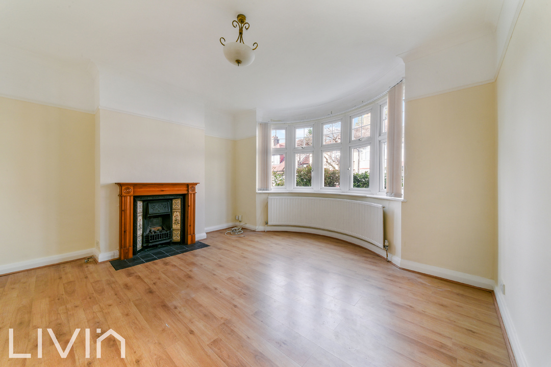 4 bed semi-detached house to rent in Lindfield Road, Croydon  - Property Image 3