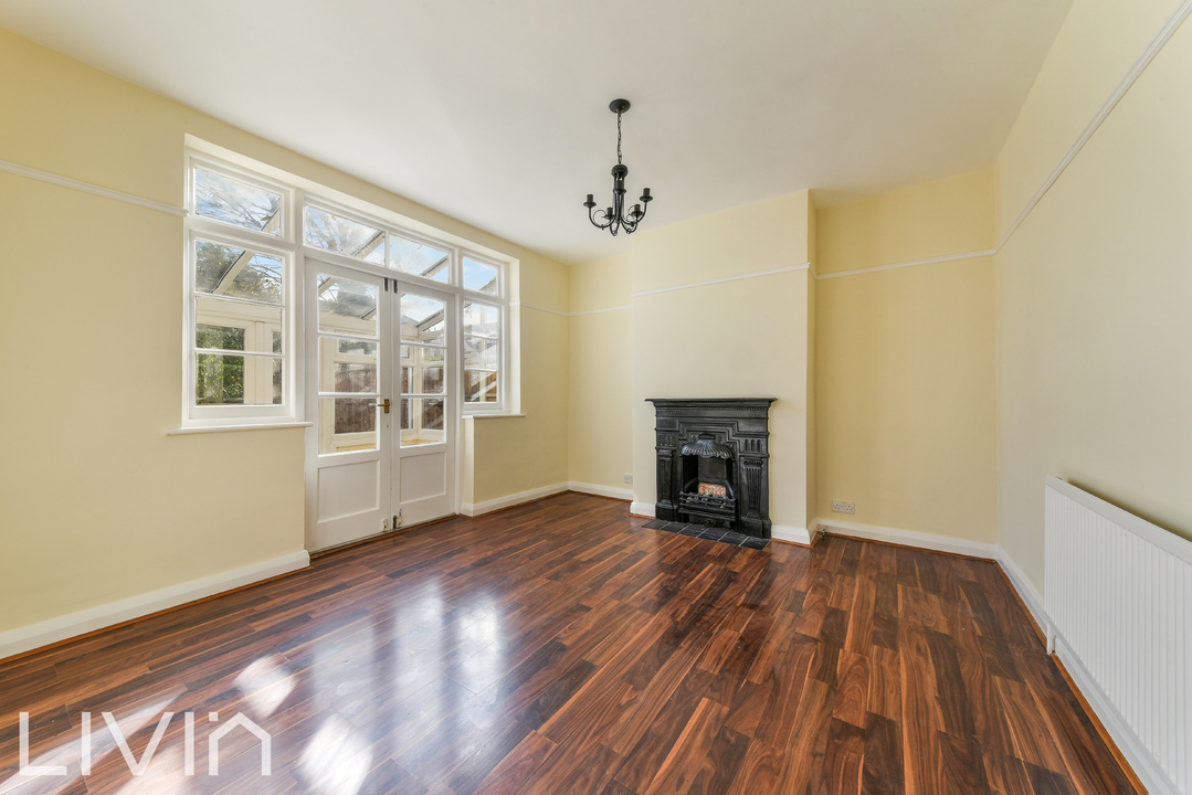 4 bed semi-detached house to rent in Lindfield Road, Croydon  - Property Image 4