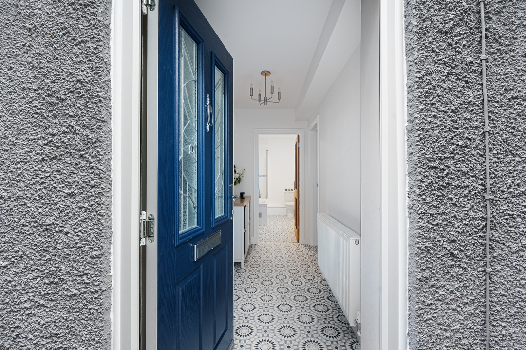 2 bed maisonette for sale in Garden Flat, South Croydon 3