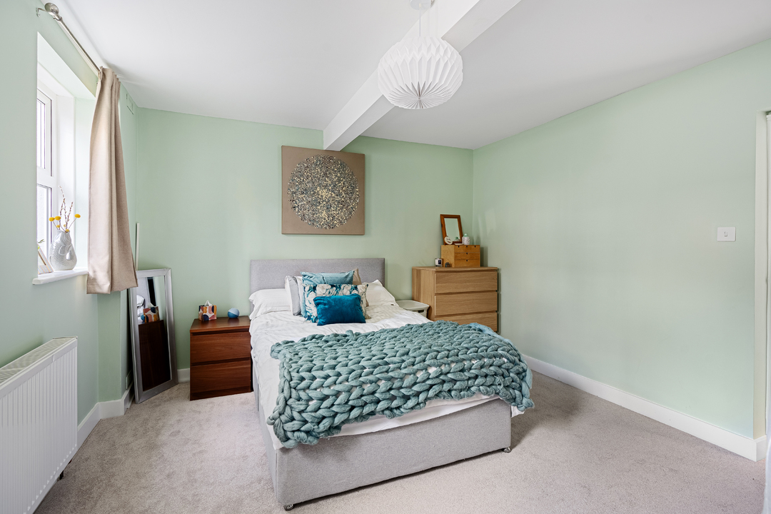 2 bed maisonette for sale in Garden Flat, South Croydon  - Property Image 6