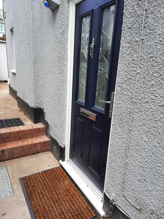 2 bed maisonette for sale in Garden Flat, South Croydon 18