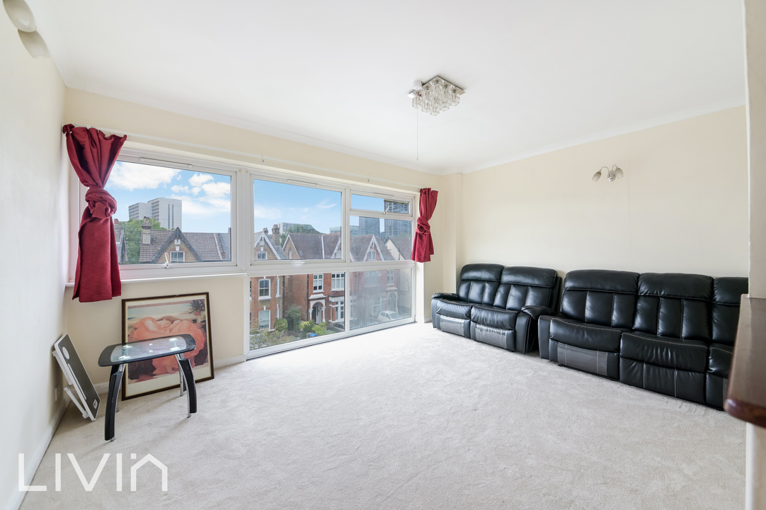 2 bed apartment for sale in Chatsworth Road, Croydon 1