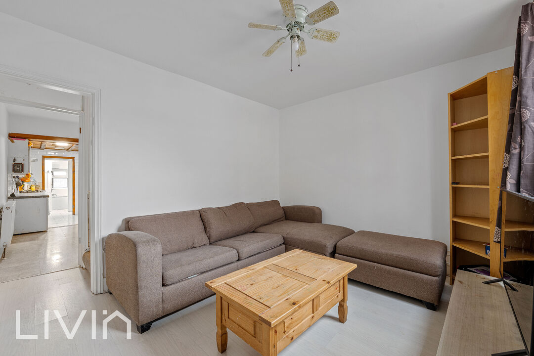 2 bed terraced house for sale in Elmers Road, London  - Property Image 3