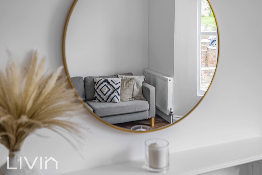 3 bed end of terrace house to rent in Tanfield Road, Croydon 3