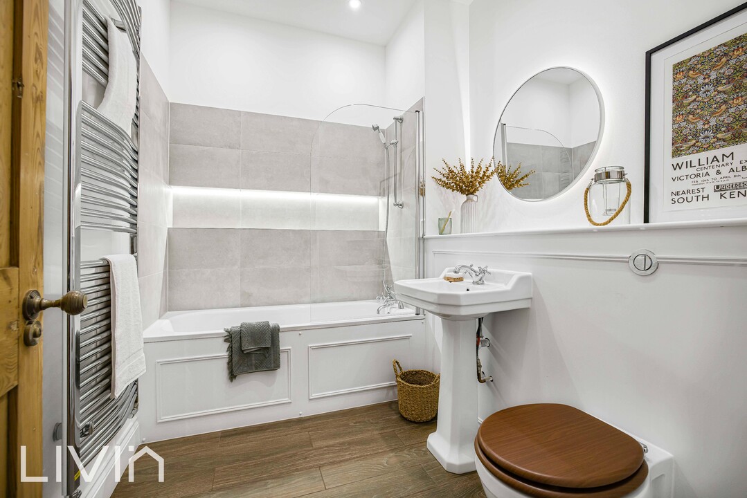 3 bed end of terrace house to rent in Tanfield Road, Croydon 5