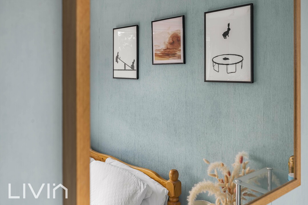 3 bed apartment for sale in Woodvale Walk, London 13