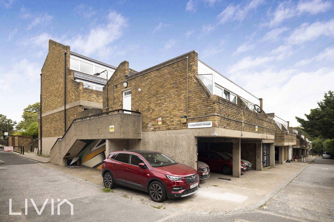 3 bed apartment for sale in Woodvale Walk, London  - Property Image 21