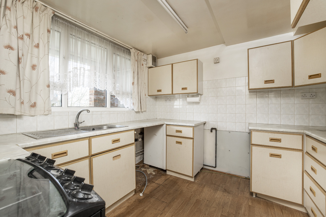2 bed apartment for sale in Cromwell House, Croydon  - Property Image 10
