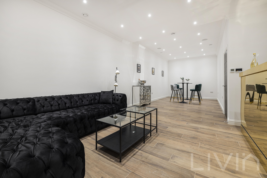 4 bed detached house for sale in The Wend, Coulsdon 15