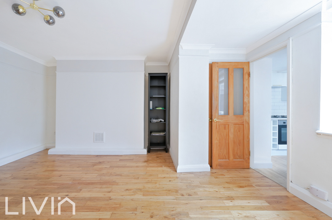 1 bed apartment to rent in Palace, London  - Property Image 3
