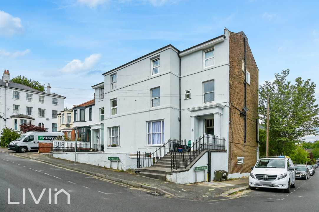 1 bed apartment to rent in Palace, London  - Property Image 1