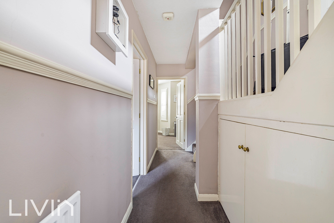 2 bed apartment for sale in Dartnell Road, Croydon 8