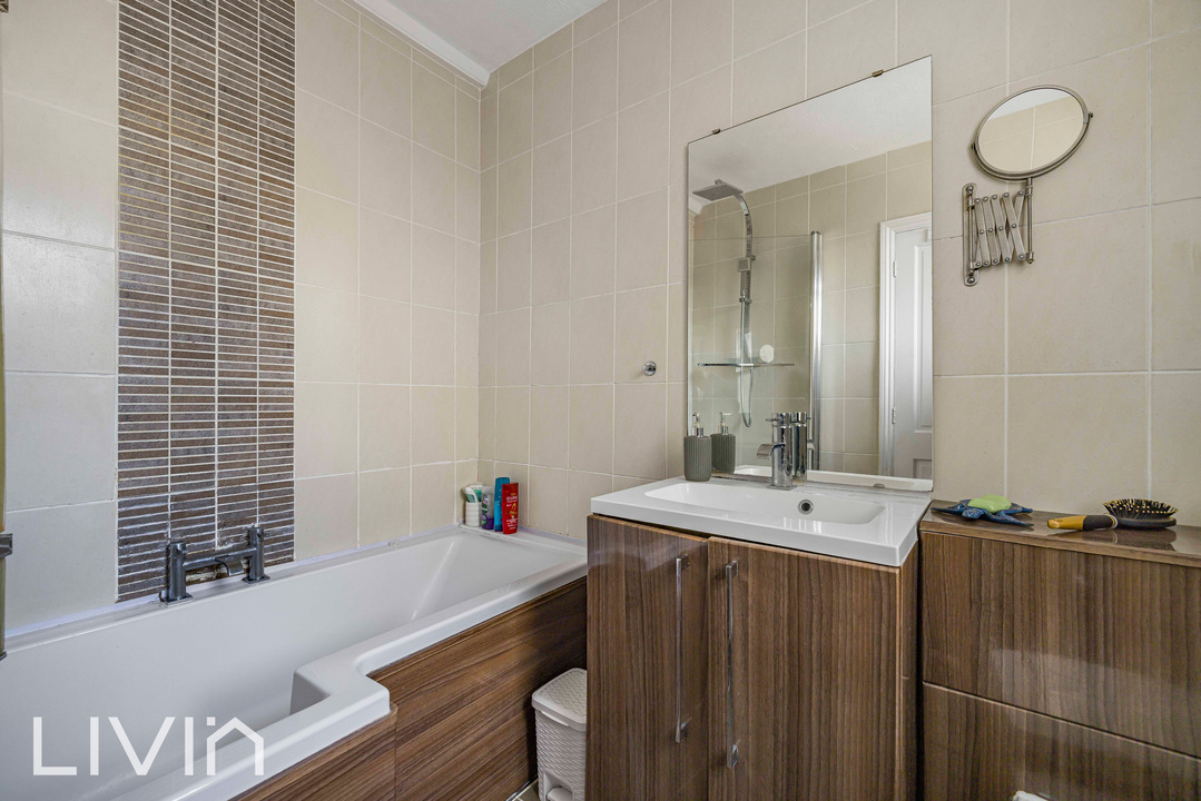 2 bed apartment for sale in Dartnell Road, Croydon  - Property Image 11