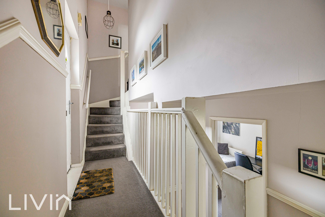 2 bed apartment for sale in Dartnell Road, Croydon 13