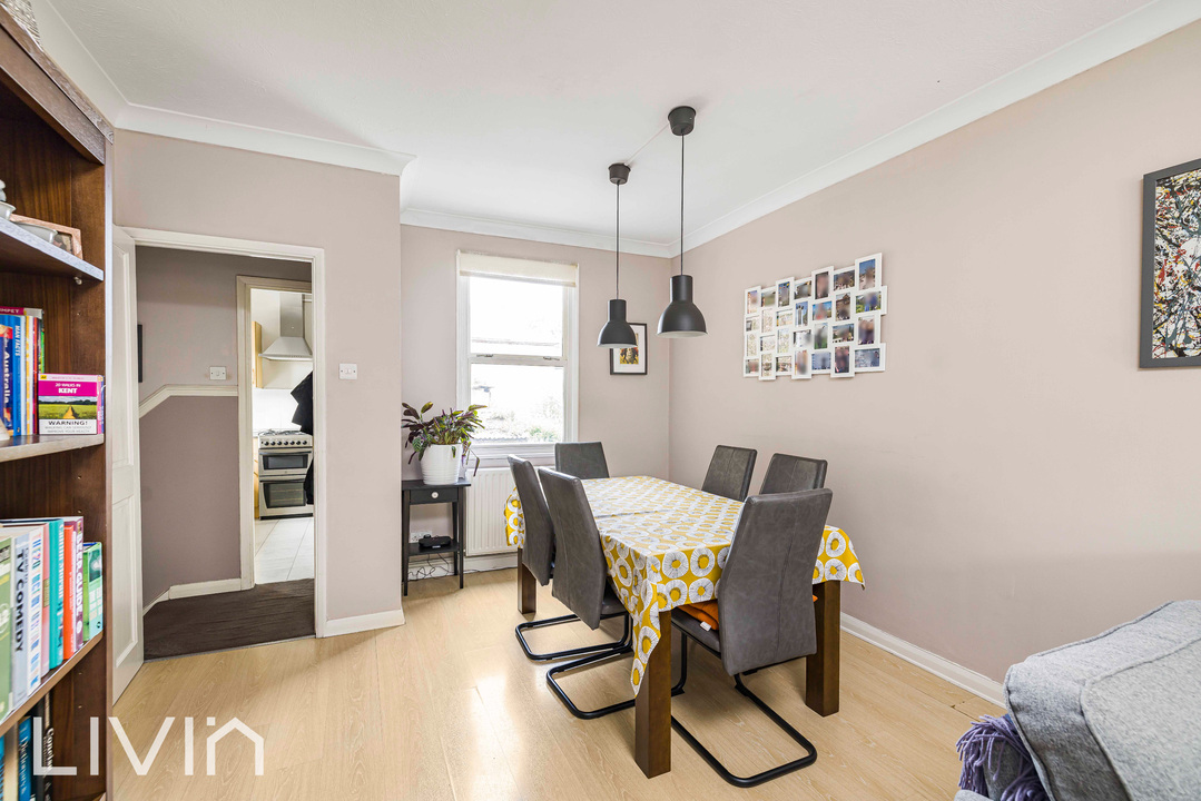 2 bed apartment for sale in Dartnell Road, Croydon 4