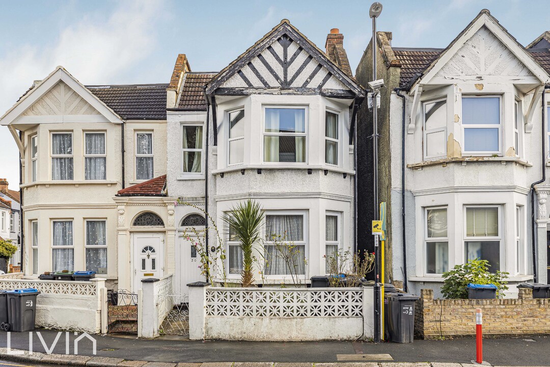 1 bed apartment for sale in Lodge Road, Croydon  - Property Image 1