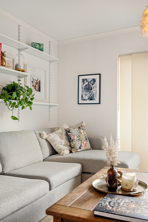 1 bed apartment for sale in Whitestone Way, Croydon 6