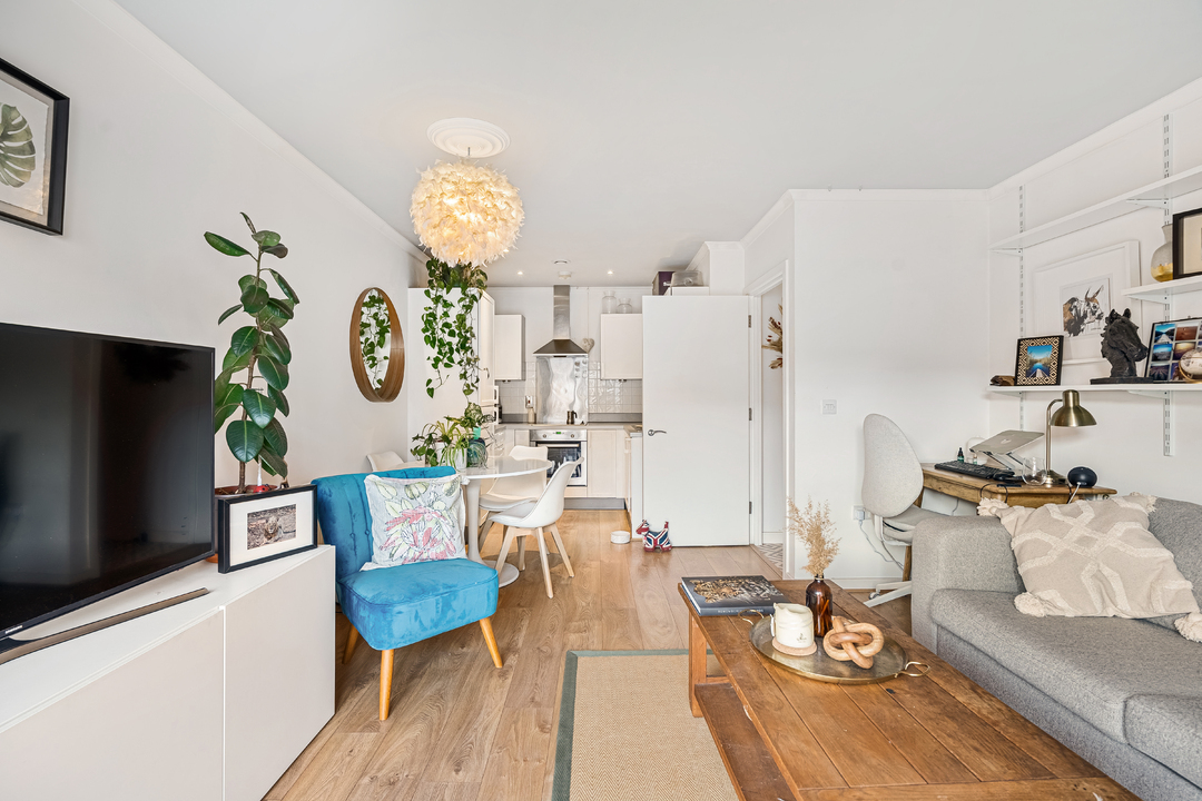 1 bed apartment for sale in Whitestone Way, Croydon 4