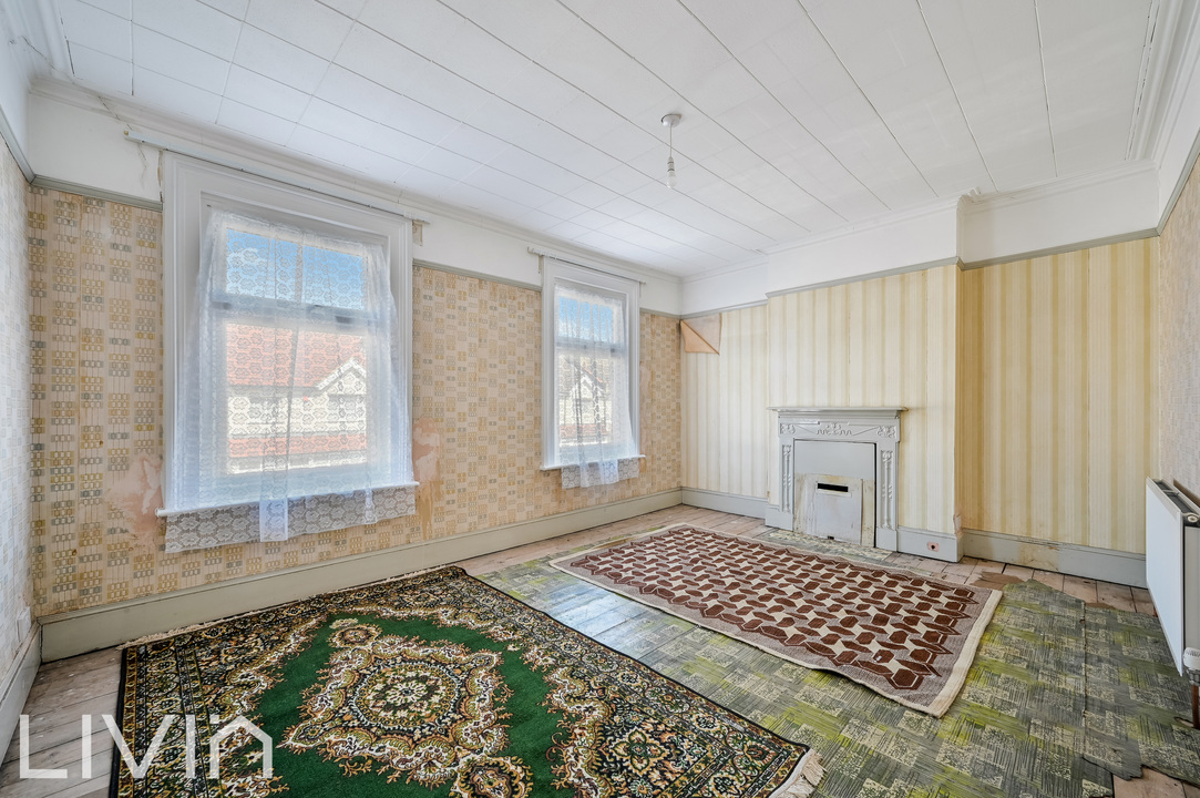 3 bed semi-detached house for sale in Elmwood Road, Croydon 11